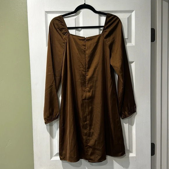 And Now This Cute Dress - Picture 7 of 10